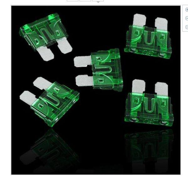 Fusible para Carro en U Verde 30 Amperios Grande 100 unidades